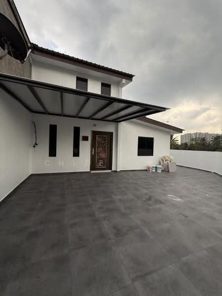Rumah Teres 2-Tingkat untuk Disewa di Bandar Baru Permas Jaya (Permas Jaya) - Chloe Shum - Exterior - PropertyGuru.com.my