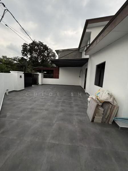 Rumah Teres 2-Tingkat untuk Disewa di Bandar Baru Permas Jaya (Permas Jaya) - Chloe Shum - Exterior - PropertyGuru.com.my