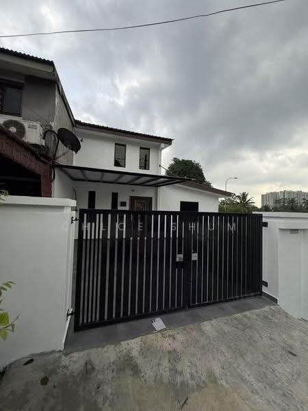 Rumah Teres 2-Tingkat untuk Disewa di Bandar Baru Permas Jaya (Permas Jaya) - Chloe Shum - Exterior - PropertyGuru.com.my