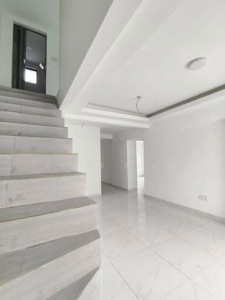 Rumah Teres 2-Tingkat untuk Disewa di Bandar Baru Permas Jaya (Permas Jaya) - Chloe Shum - Interior - PropertyGuru.com.my