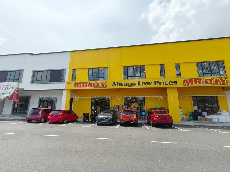 Shop / Office untuk Dijual di Kampung Baru Masai (Masai) - Wong Chuan Wei - Exterior - PropertyGuru.com.my