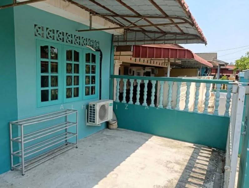 Rumah Teres 1-Tingkat untuk Dijual di Taman Universiti (Skudai) - ALHAFIZ AZIS - Exterior - PropertyGuru.com.my