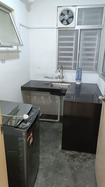 Apartment for Sale at De Bayu Apartment - Terence Lee - Kitchen - PropertyGuru.com.my