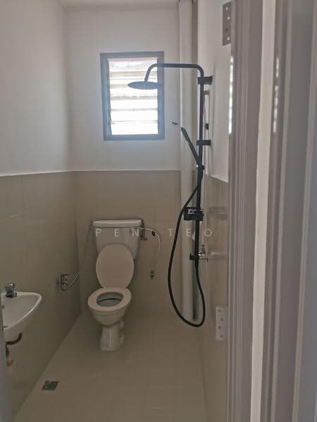 Rumah Berkembar untuk Disewa di Kampung Pagar Buluh (Sungai Ara) - Pen Teo - PropertyGuru.com.my