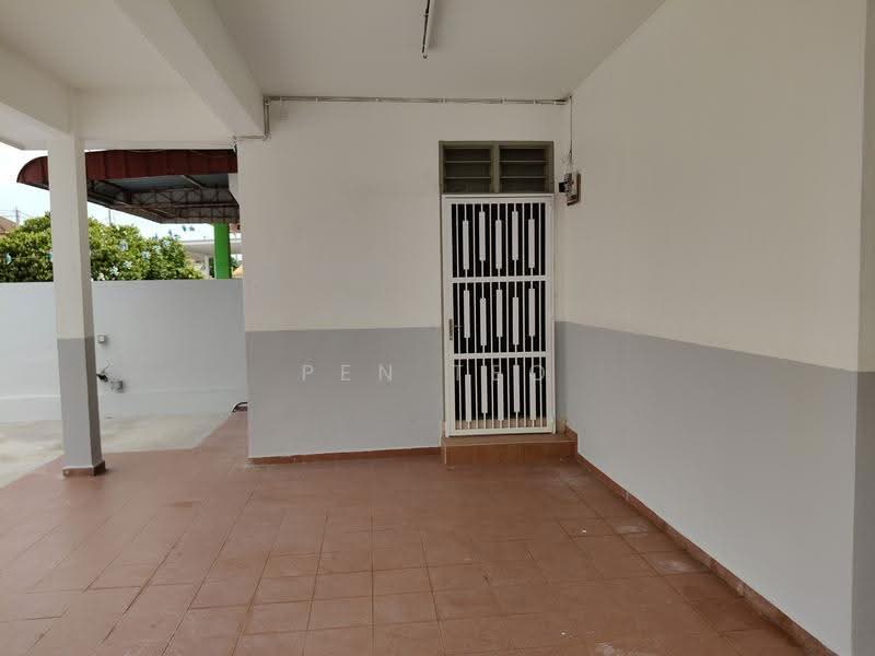 Rumah Berkembar untuk Disewa di Kampung Pagar Buluh (Sungai Ara) - Pen Teo - PropertyGuru.com.my