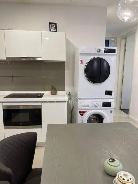 Kediaman Servis untuk Dijual di NOVUM - Justin Lam - Kitchen - PropertyGuru.com.my