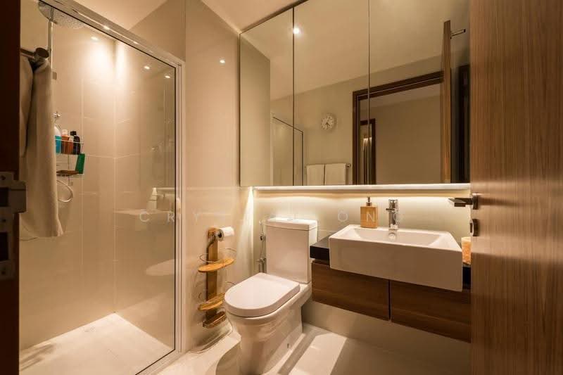 Kediaman Servis untuk Dijual di Sunway Cochrane - Crystal Ong - Bathroom - PropertyGuru.com.my