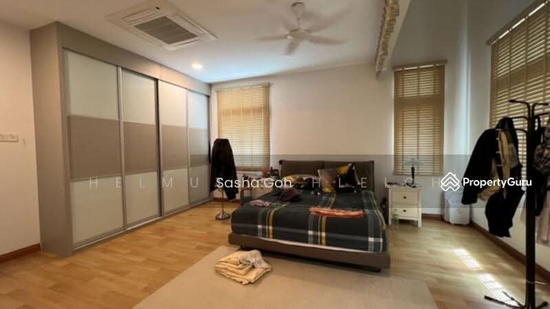 Rumah Berkembar untuk Dijual di Taman Equine (Seri Kembangan) - Helmut Schleich - Bedroom - PropertyGuru.com.my
