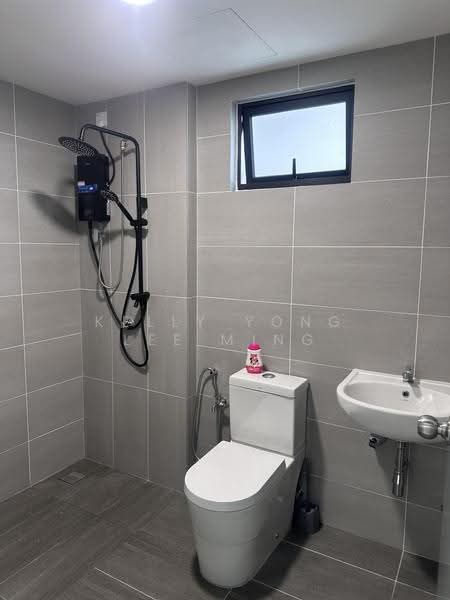 Service Residence for Rent at Parkland Residence @ Kajang 2 - Kelly Yong Lee Ming - Bathroom - PropertyGuru.com.my