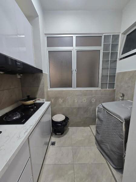 Service Residence for Rent at Gaya Resort Homes - Elyn Soo - Kitchen - PropertyGuru.com.my