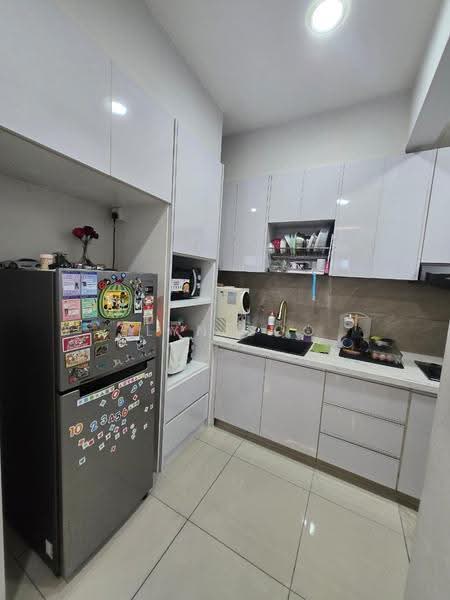 Service Residence for Rent at Gaya Resort Homes - Elyn Soo - Kitchen - PropertyGuru.com.my