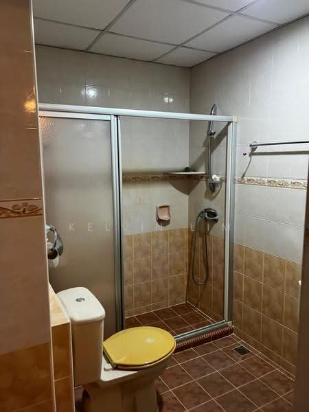 Kondominium untuk Dijual di Desa Mas - Kelvin Lim - Bathroom - PropertyGuru.com.my