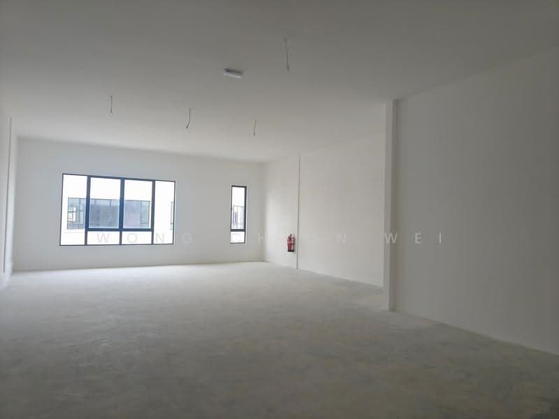 Shop / Office untuk Disewa di Taman Masai (Masai) - Wong Chuan Wei - Interior - PropertyGuru.com.my