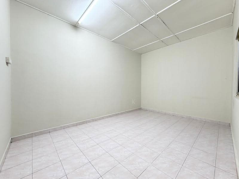 Rumah Teres 1-Tingkat untuk Dijual di Taman Sri Hijau (Rawang) - Evelyn Khoo - Room - PropertyGuru.com.my