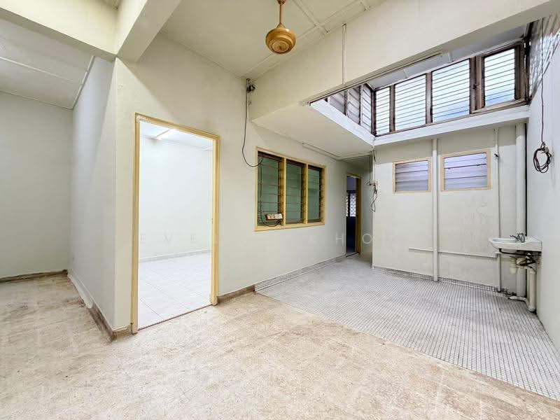 Rumah Teres 1-Tingkat untuk Dijual di Taman Sri Hijau (Rawang) - Evelyn Khoo - Kitchen - PropertyGuru.com.my