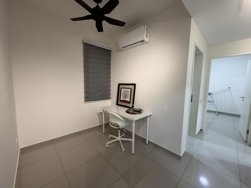 Service Residence for Rent at D'Clover Residences - Alan Chia - Study - PropertyGuru.com.my