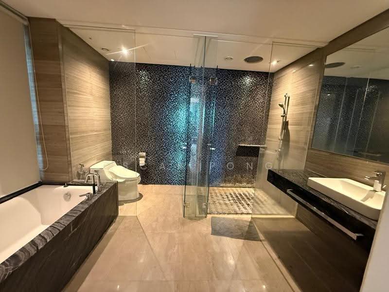 Kediaman Servis untuk Disewa di The Sentral Residences - Oscar Pong - Bathroom - PropertyGuru.com.my