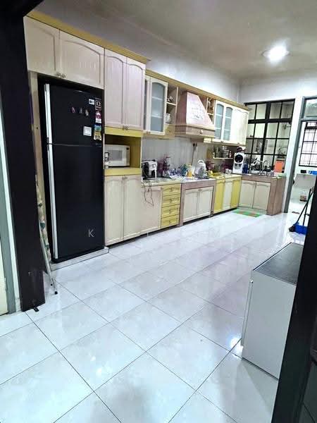 2-storey Terraced House for Sale in Taman Pelangi Indah (Ulu Tiram) - Karl Lim - Kitchen - PropertyGuru.com.my