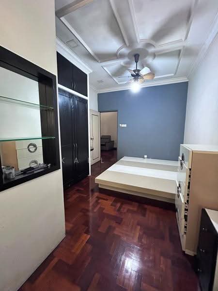 2-storey Terraced House for Sale in Taman Pelangi Indah (Ulu Tiram) - Karl Lim - Bedroom - PropertyGuru.com.my