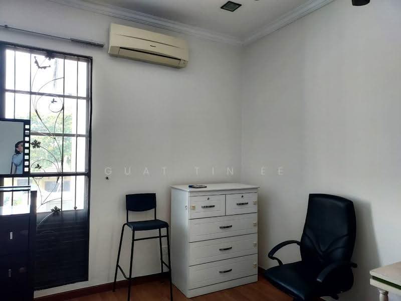 Rumah Teres 2-Tingkat untuk Disewa di Putra Avenue (Subang Jaya) - Lilian Ee - Bedroom - PropertyGuru.com.my