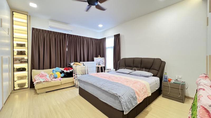 Semi-Detached House for Sale in Taman Semanja (Kajang) - Dlynie Ooi - Bedroom - PropertyGuru.com.my