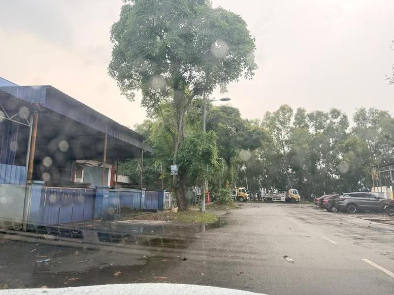 Kilang Teres untuk Dijual di Taman Perindustrian Puchong (Puchong) - Amy Lim - Exterior - PropertyGuru.com.my