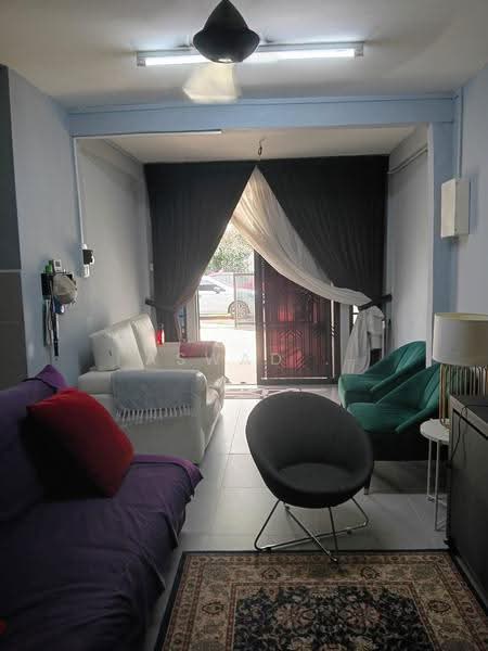 2-storey Terraced House for Sale in Bertam Perdana 2 (Kepala Batas) - Aswad . - Living Room - PropertyGuru.com.my