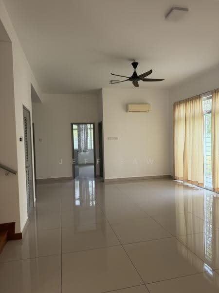 Semi-Detached House for Sale in Taman Nusa Idaman (Iskandar Puteri (Nusajaya)) - Jeff Saw - Living Room - PropertyGuru.com.my