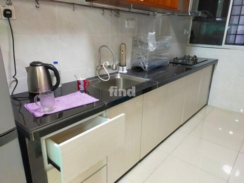 Apartment for Rent at University Place (Plaza Ivory) - Jey Ong - Kitchen - PropertyGuru.com.my