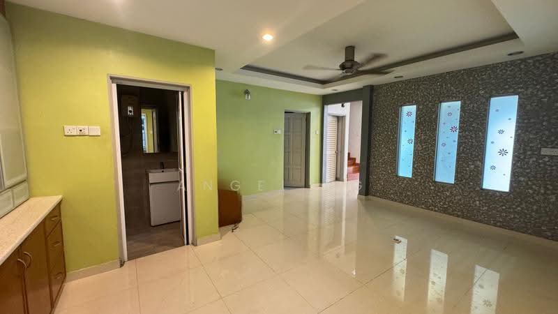 Semi-Detached House for Sale in Bandar Tun Hussein Onn (Cheras) - Angel Ng - Living Room - PropertyGuru.com.my