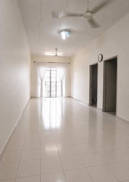 Rumah Teres 1-Tingkat untuk Dijual di Taman Pulai Jaya (Kulai) - ALHAFIZ AZIS - Living Room - PropertyGuru.com.my