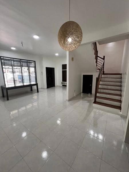 Rumah Teres 2-Tingkat untuk Dijual di Taman Mutiara Rini (Skudai) - Coco Lee - Living Room - PropertyGuru.com.my