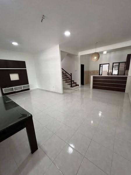 Rumah Teres 2-Tingkat untuk Dijual di Taman Mutiara Rini (Skudai) - Coco Lee - Living Room - PropertyGuru.com.my