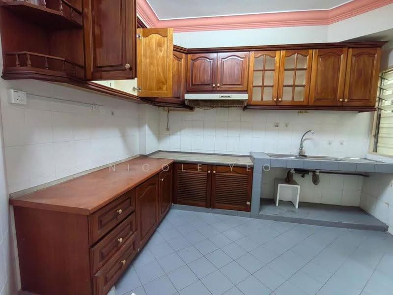 Kondominium untuk Disewa di Pasir Mutiara Condominium - Nicole Yeo - Kitchen - PropertyGuru.com.my
