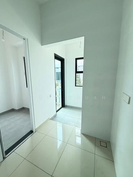 Terraced House for Sale in Bandar Cassia (Batu Kawan) - Louis Chuah - Entrance - PropertyGuru.com.my