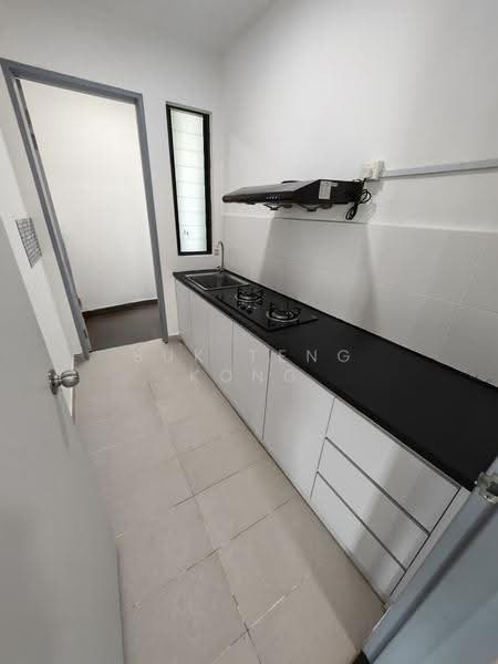 Kondominium untuk Disewa di Lido Avenue - Suk Teng Kong - Kitchen - PropertyGuru.com.my
