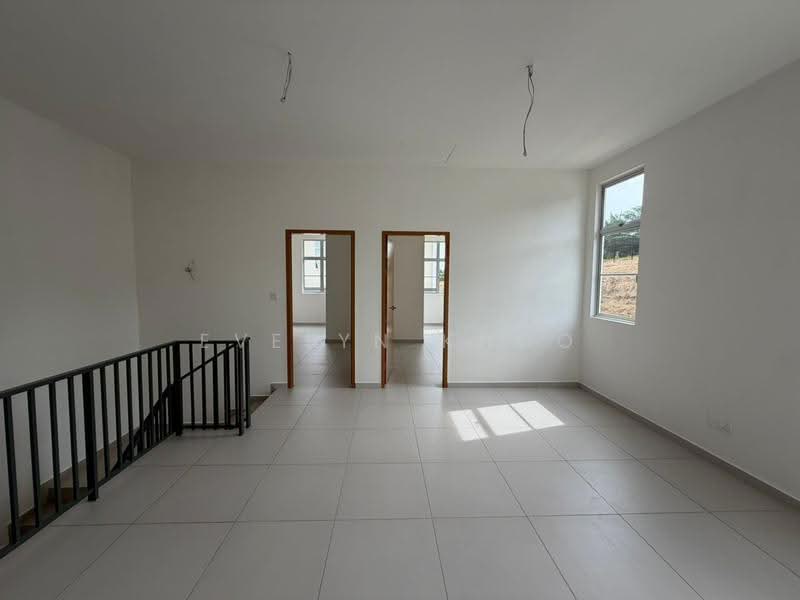 2-storey Terraced House for Sale in Bandar Baru Kundang (Rawang) - Evelyn Khoo - Interior - PropertyGuru.com.my