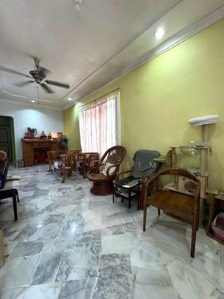 Rumah Teres 1-Tingkat untuk Dijual di Taman Skudai Baru (Skudai) - Karl Lim - Living Room - PropertyGuru.com.my