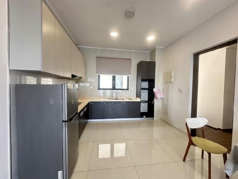Condominium for Rent at Amberside @ Country Garden Danga Bay - Shi Chin Pang - PropertyGuru.com.my