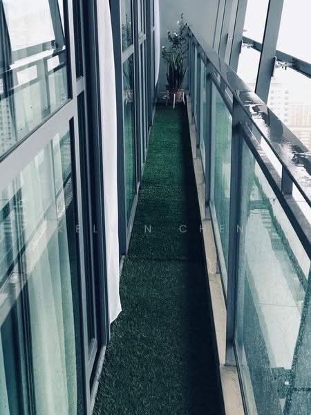 Kondominium untuk Disewa di The Fennel - Kelvin Chen - Balcony - PropertyGuru.com.my