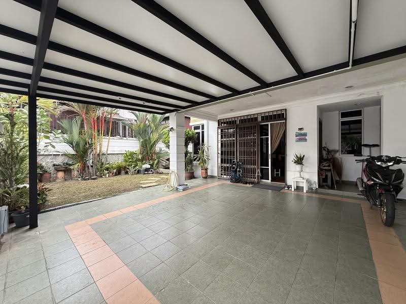 Rumah Kluster untuk Dijual di Kajang (Selangor) - Ridwan Ibrahim - Exterior - PropertyGuru.com.my