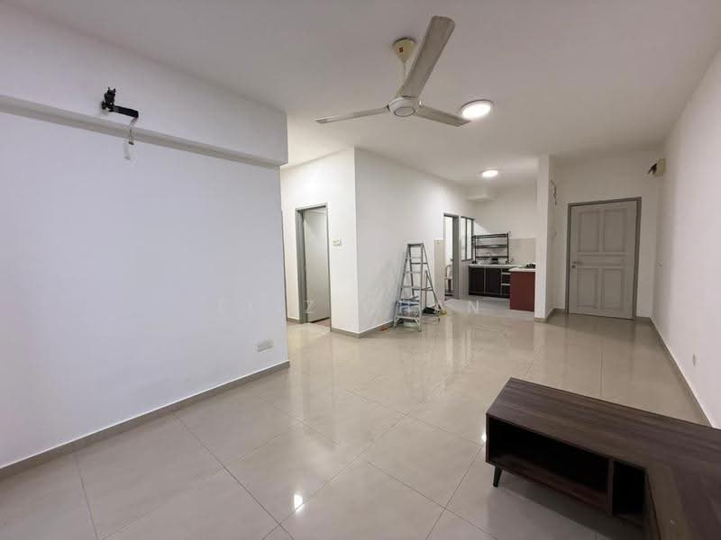 Kondominium untuk Disewa di Penaga @ Taman Raintree - Eliz Chan - Living Room - PropertyGuru.com.my