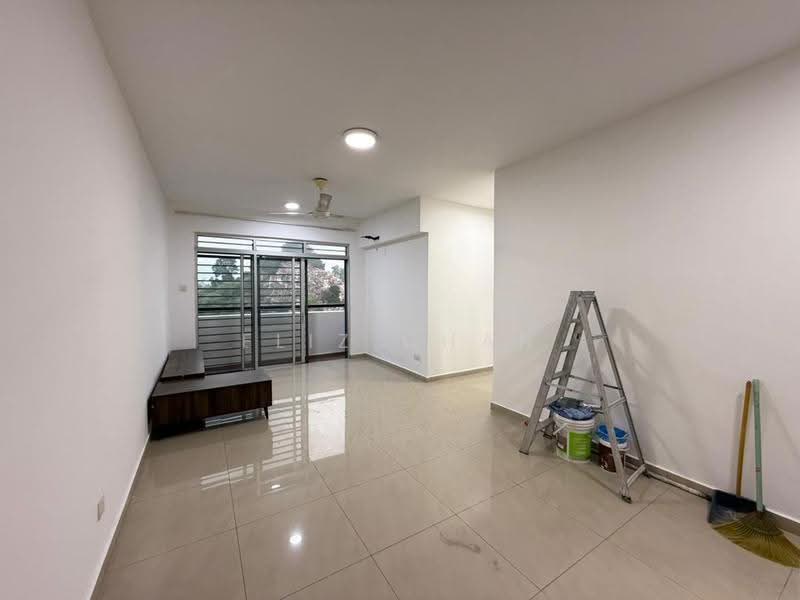 Kondominium untuk Disewa di Penaga @ Taman Raintree - Eliz Chan - Living Room - PropertyGuru.com.my