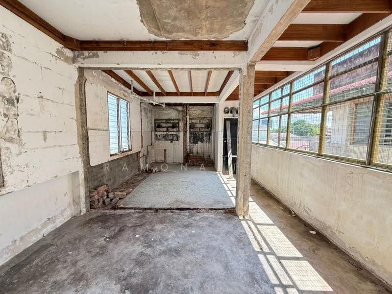 Shop / Office untuk Disewa di Taman Asean (Balai Panjang) - Ramona Tan - Interior - PropertyGuru.com.my