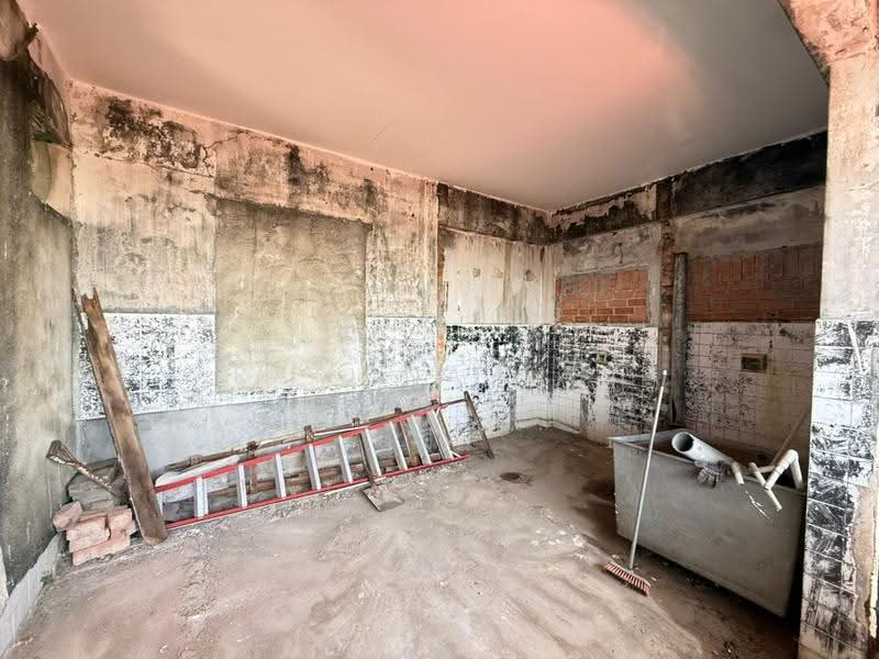 Shop / Office untuk Disewa di Taman Asean (Balai Panjang) - Ramona Tan - Interior - PropertyGuru.com.my