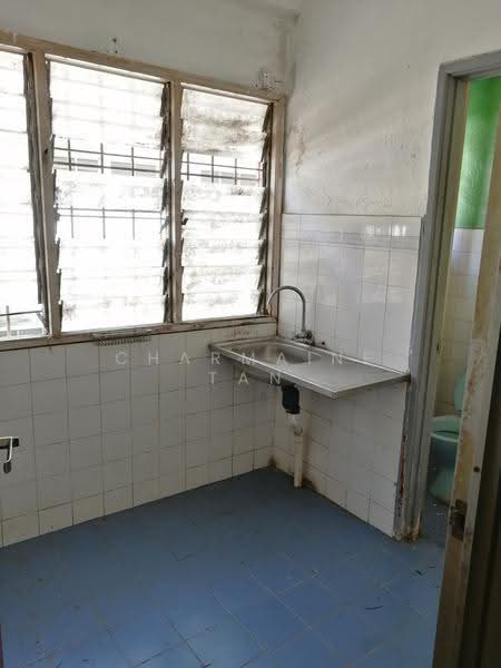 Pangsapuri untuk Dijual di Apartment Taman Desa Cheras - Charmaine Tan - Bathroom - PropertyGuru.com.my