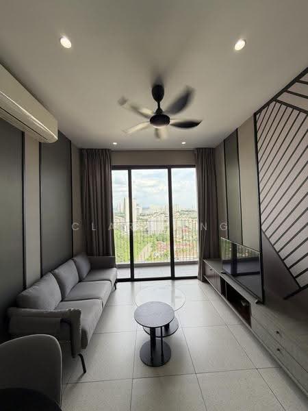Kediaman Servis untuk Disewa di Millerz Square Serviced Residence - Clara Ang - Living Room - PropertyGuru.com.my