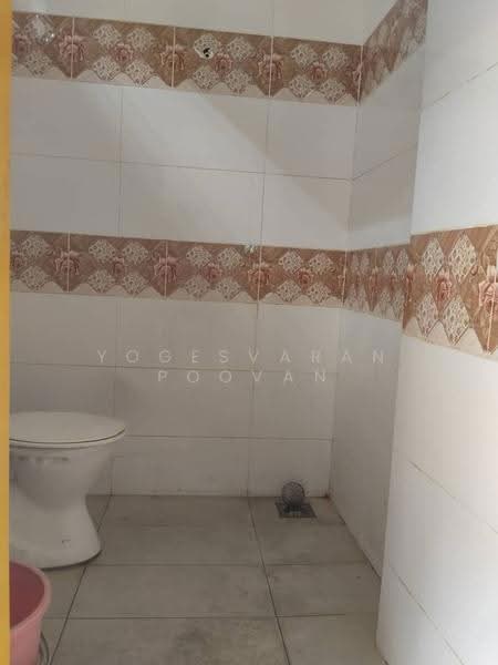 Rumah Teres 2-Tingkat untuk Dijual di Subang Jaya (Selangor) - Yogesvaran Poovan - Bathroom - PropertyGuru.com.my