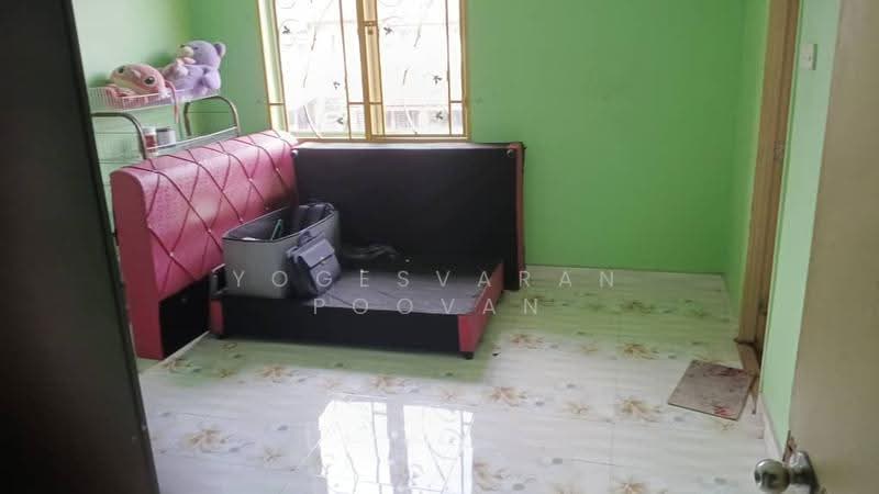 Rumah Teres 2-Tingkat untuk Dijual di Subang Jaya (Selangor) - Yogesvaran Poovan - Bedroom - PropertyGuru.com.my