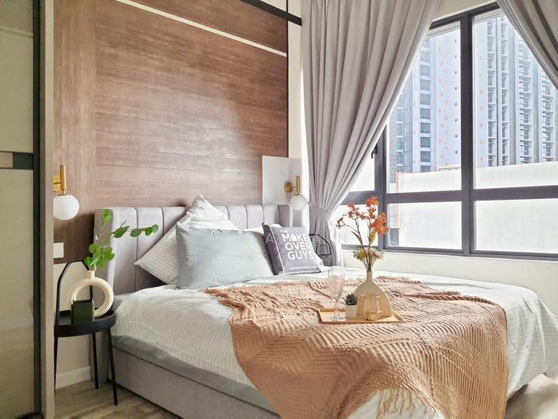 Kediaman Servis untuk Disewa di Millerz Square Serviced Residence - Clara Ang - Bedroom - PropertyGuru.com.my